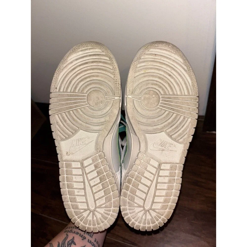 Nike Dunk High SE First Use Women's Shoes